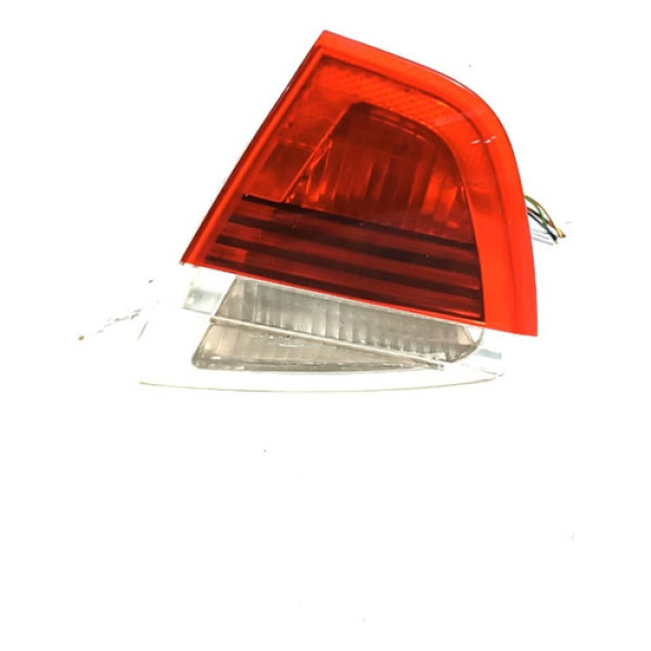 Lanterna Tampa Traseira Bmw 318i 320i 2008 2009 2010 detalhe