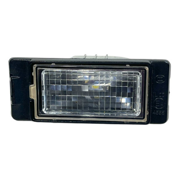 Lanterna Luz De Placa Led Chevrolet Onix Tracker 2020-2024