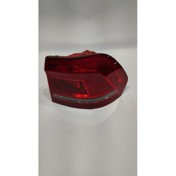 Lanterna Direita Volkswagen Fox 2015 A 2019