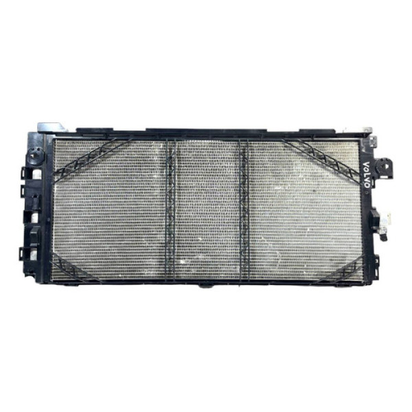 Condensador Ar Condicionado Volvo Xc40 2018-2022