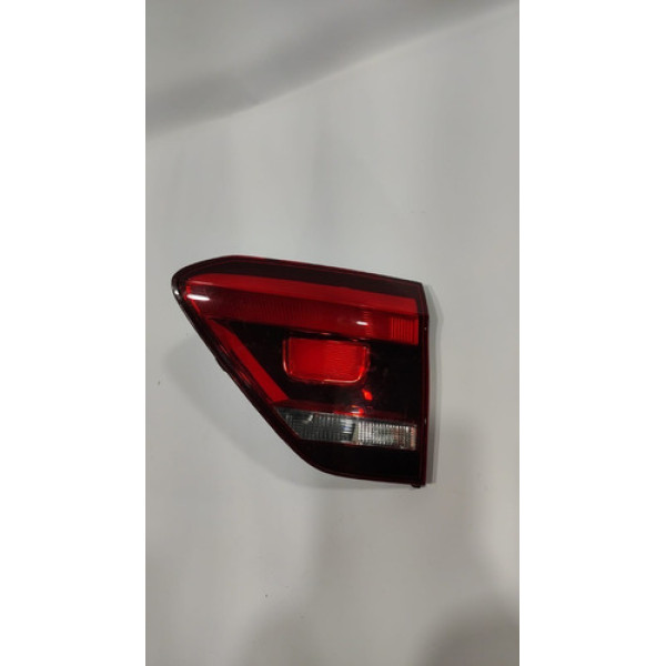 Lanterna Tampa Direita Volkswagen Fox 2015 A 2020