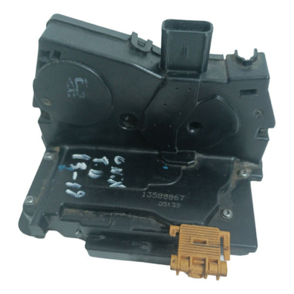 Fechadura De Porta Traseira Direita Gm Onix 2013-2019