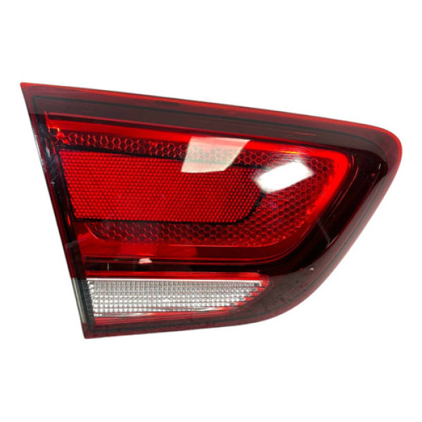 Lanterna Tampa Traseira Esquerda Chevrolet Cobalt 2016-2020