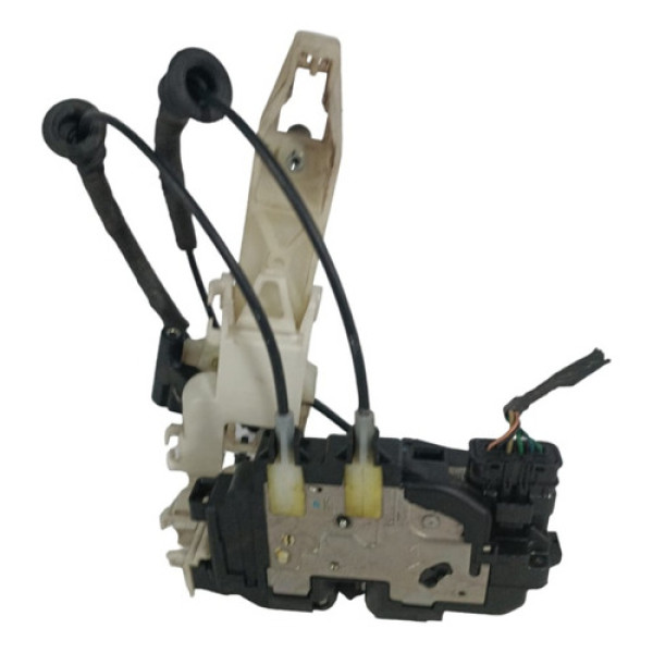 Fechadura Porta Dianteira Esquerda Hyundai I30 2008 A 2012