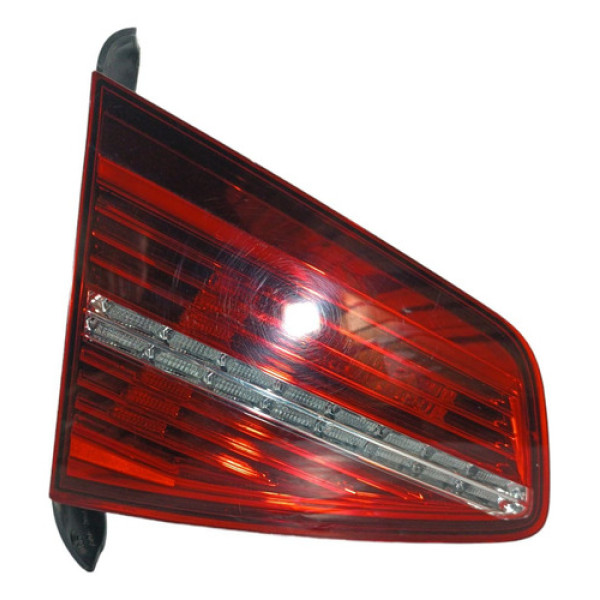 Lanterna Esquerda Led Tampa Traseira Vw Passat B8 2015-2019