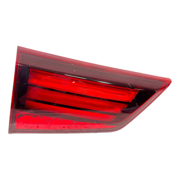 Lanterna Tampa Traseira Esquerda Outlander 2016-2019 Detalhe