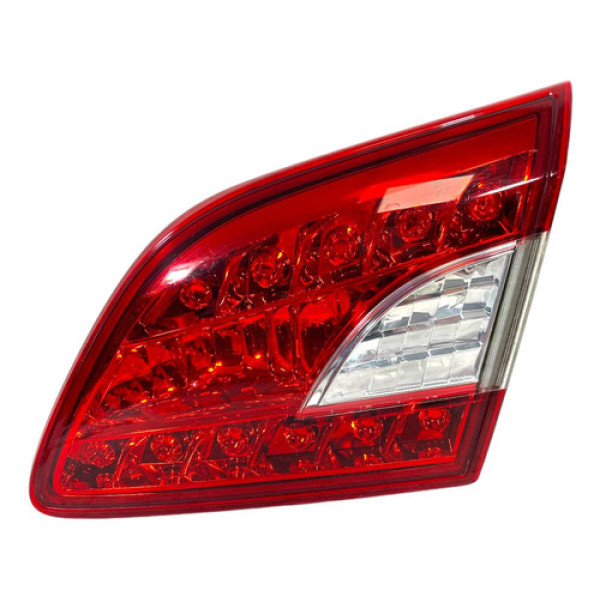 Lanterna Tampa Traseira Direita Nissan Sentra 2014-2016