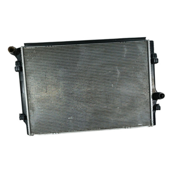 Radiador De Água Volkswagen Passat B8 2.0 2016-2019