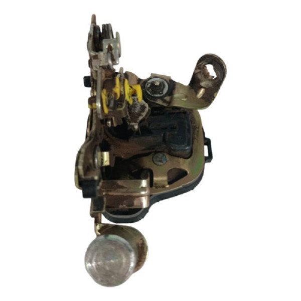 Fechadura De Porta Traseira Direita Chevrolet Corsa 2010